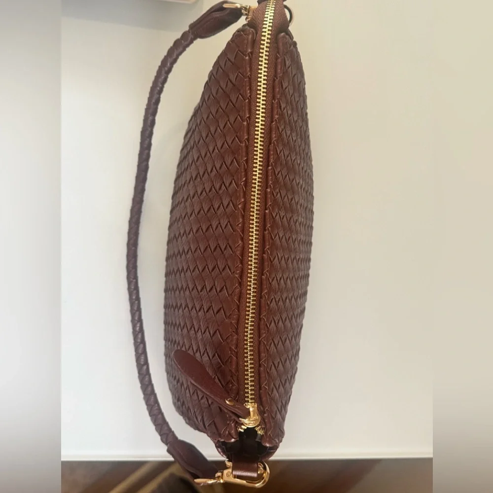 Modern + Chic Elegant Elle Woven shoulder/Crossbody Bag-cinnamon - Picture 10 of 13